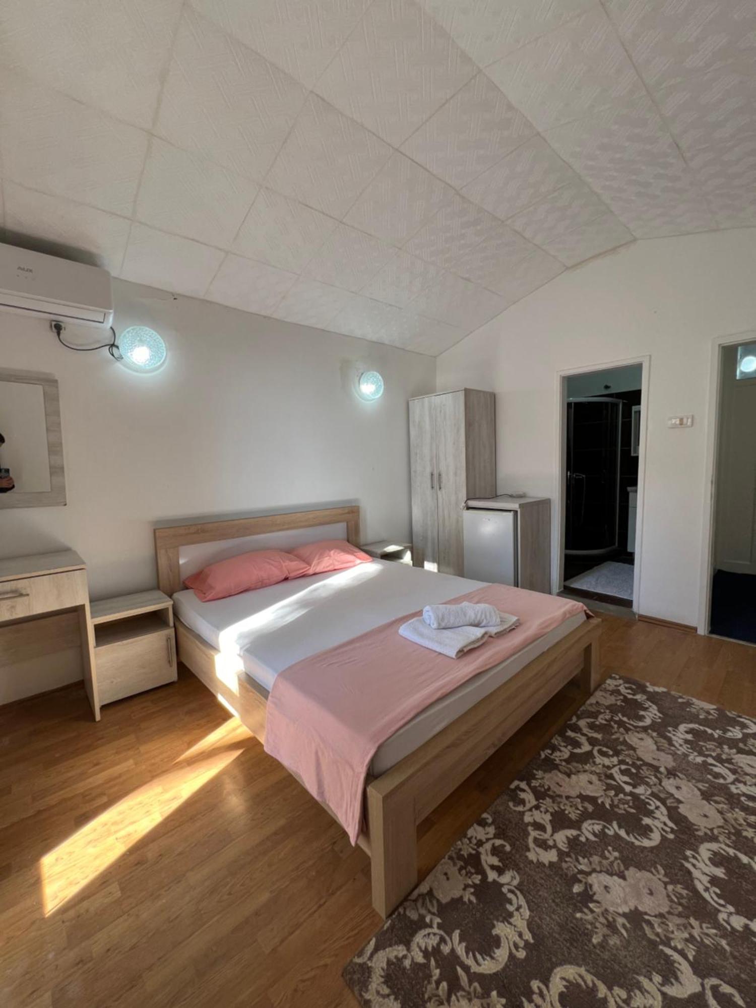 Apartments Nautilus Ulcinj Eksteriør billede